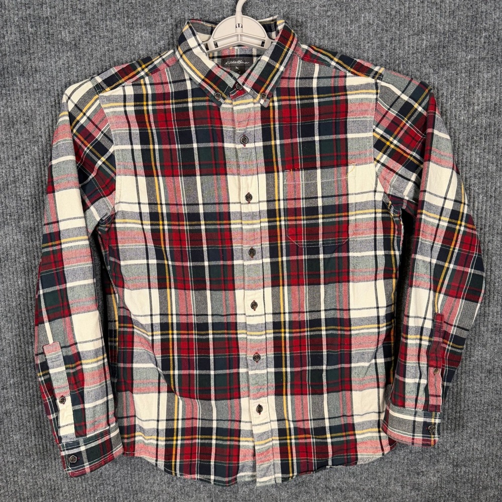 Eddie Bauer Flannel Shirt Classic Fit Men M Red Plaid Herringbone Button Up Fall